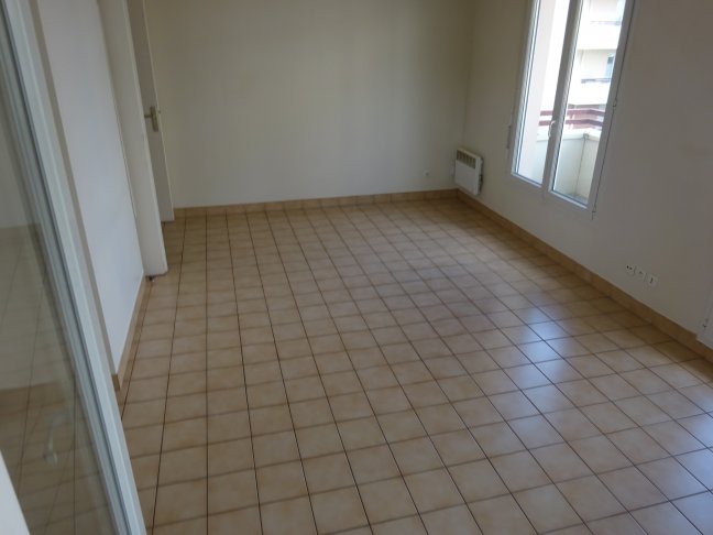 Location Appartement  2 pices - 53.23m  Massy