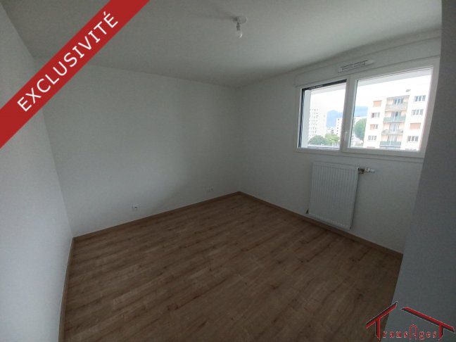 Location Appartement  3 pices - 65.75m 38130 Echirolles