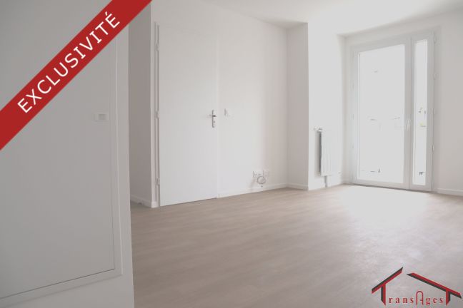 Location Appartement  2 pi�ces - 37.7m� 77000 Melun