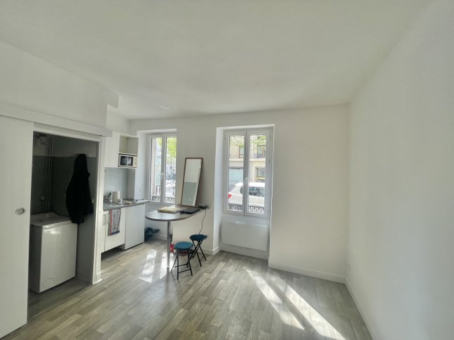 Vente Appartement  1 pice (studio) - 17.02m 93100 Montreuil