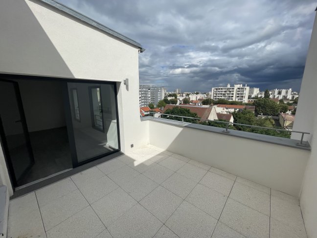 Location Appartement  3 pi�ces - 72.8m� 93100 Montreuil