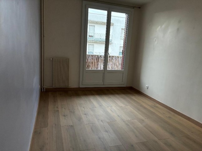 Vente Appartement  3 pices - 63m 93100 Montreuil