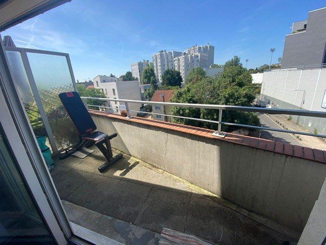 Vente Appartement  1 pice (studio) - 28m 93100 Montreuil