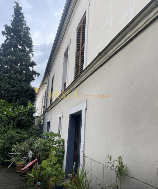 Vente Immeuble  12 pi�ces - 370m� 93100 Montreuil