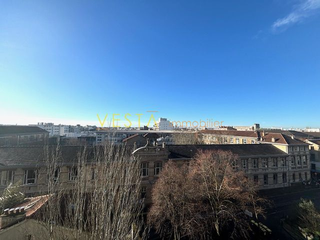 Vente Appartement 3 pièces - 76m² 93100 Montreuil