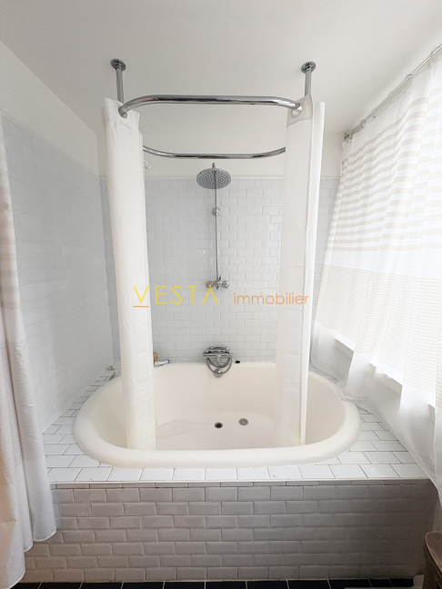 Vente Loft  6 pi�ces - 167m� 93100 Montreuil