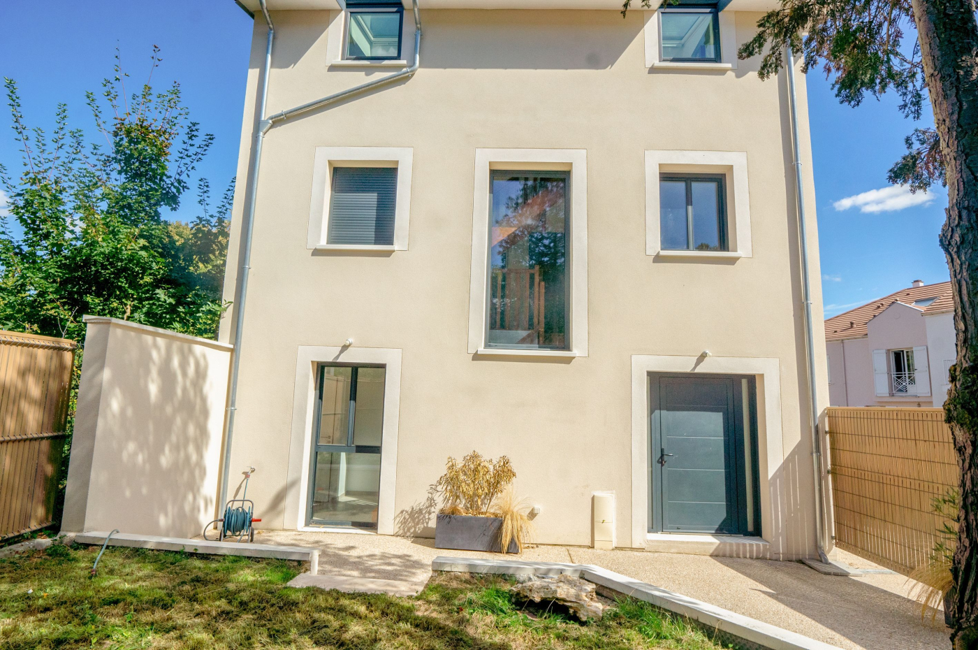 Agence immobilière de Votre Agent
 
